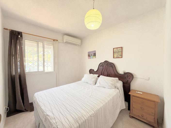 Image No.16-3 Bed Townhouse for sale