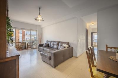 8-e64a9055bba3e77ac8aca3b893cdf826