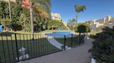 10-bb915d1cb19341576dcdc994b81ab9c5