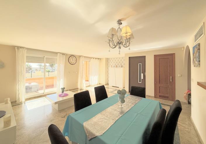 Image No.11-3 Bed Townhouse for sale