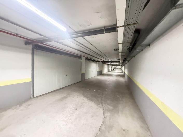 Image No.30-3 Bed Townhouse for sale