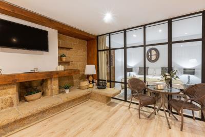 3-e898b2bb2a2fdfd06d2c39894dce8316