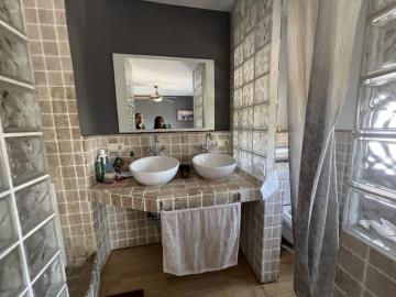 9-467d0cee5b725f3ef65f102a0c2e69c0