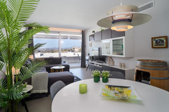 Image No.3-2 Bed Apartment for sale