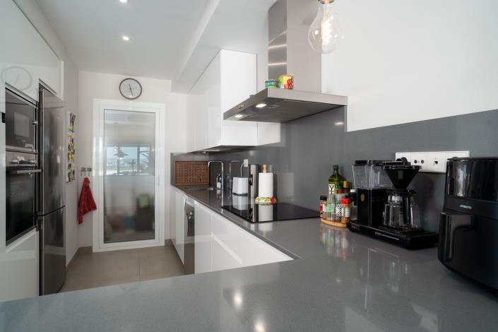 Image No.6-2 Bed Apartment for sale