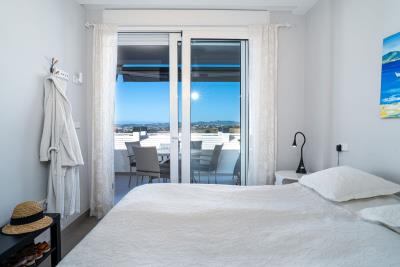 8-e64a9055bba3e77ac8aca3b893cdf826