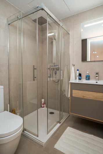 Image No.12-2 Bed Apartment for sale