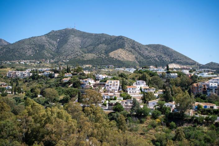 Image No.17-2 Bed Apartment for sale