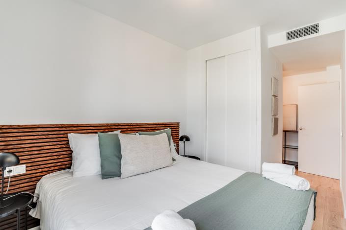 Image No.12-2 Bed Apartment for sale