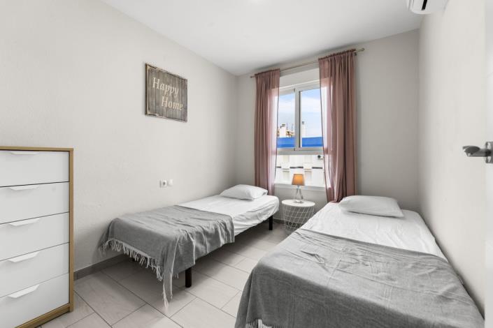 Image No.13-3 Bed Apartment for sale