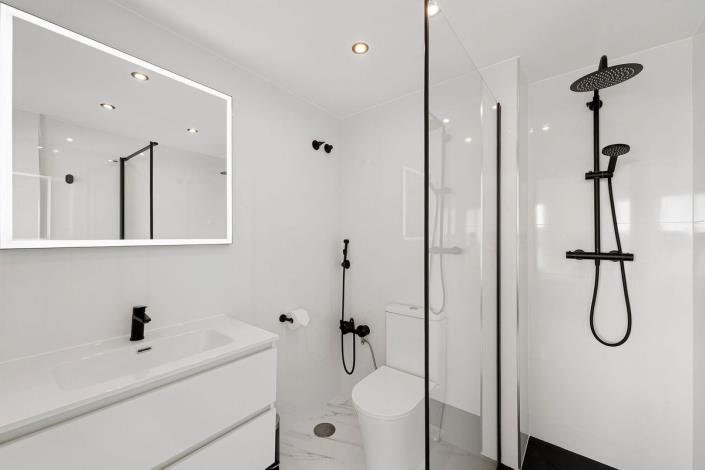 Image No.13-3 Bed Apartment for sale