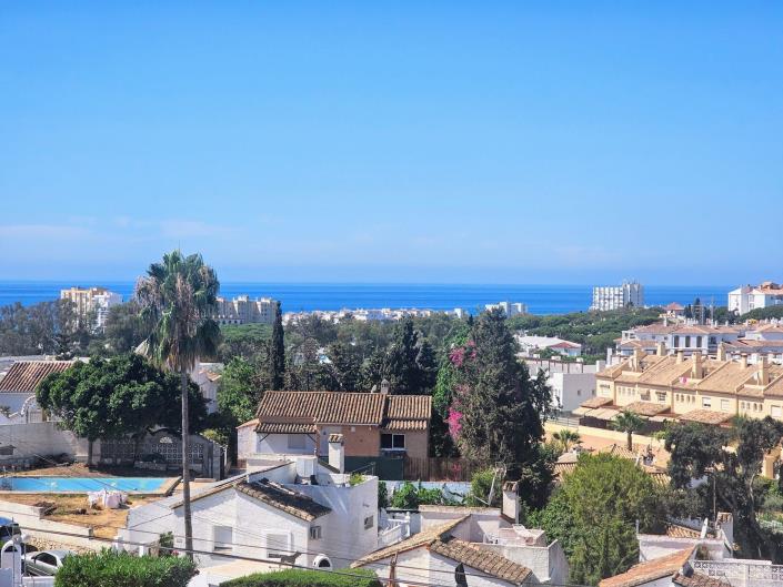 Image No.14-3 Bed Bungalow for sale