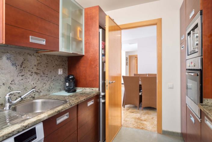 Image No.10-3 Bed Apartment for sale