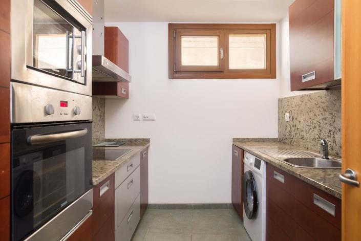 Image No.9-3 Bed Apartment for sale