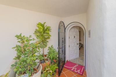 8-e64a9055bba3e77ac8aca3b893cdf826