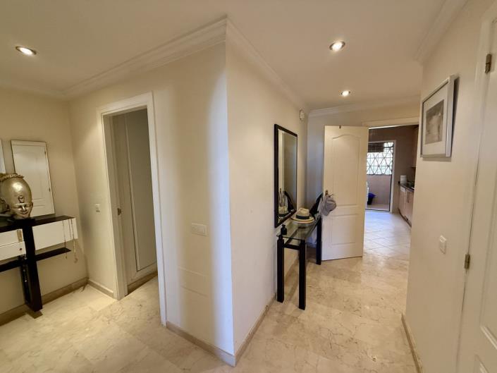 Image No.13-2 Bed Apartment for sale