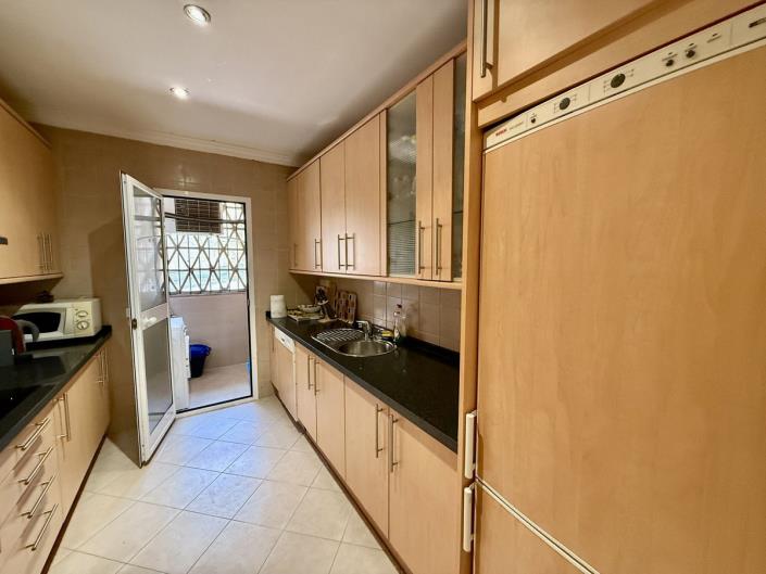 Image No.14-2 Bed Apartment for sale