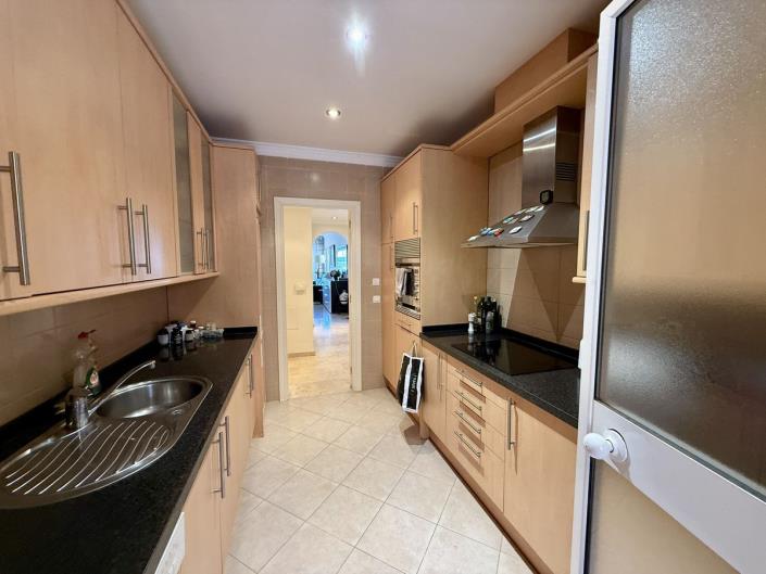 Image No.15-2 Bed Apartment for sale