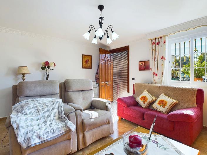 Image No.5-2 Bed Townhouse for sale