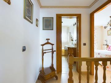 9-467d0cee5b725f3ef65f102a0c2e69c0