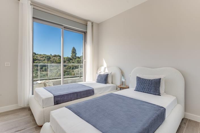 Image No.23-2 Bed Apartment for sale