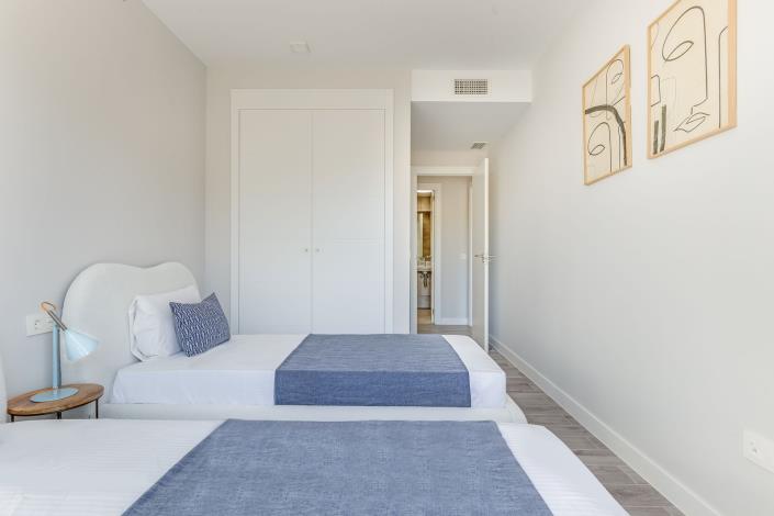 Image No.25-2 Bed Apartment for sale