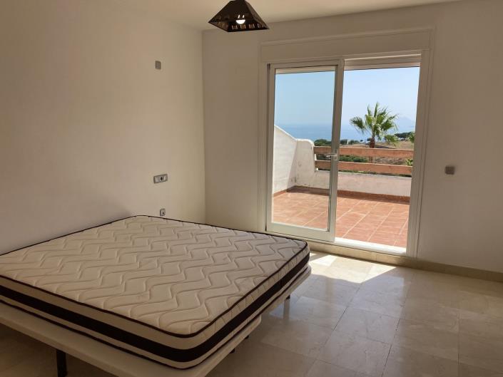 Image No.7-Maison de ville de 3 chambres à vendre à Estepona