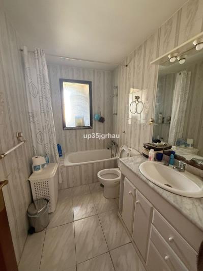 Image No.5-4 Bed Apartment for sale