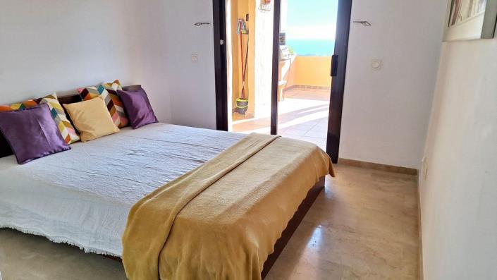 Image No.6-Appartement de 2 chambres à vendre à Estepona