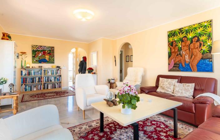 Image No.4-2 Bed Penthouse for sale