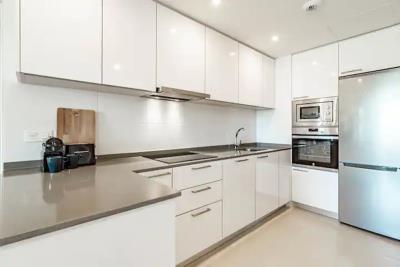 11-20939a0134ad724a8cb2a801094d15a4