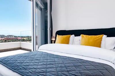 12-53013098fcab6c38b1379cd33298e050