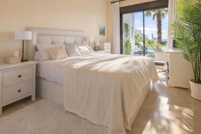 2-5bd7b9d04b45e33852eaf0ec6670150d