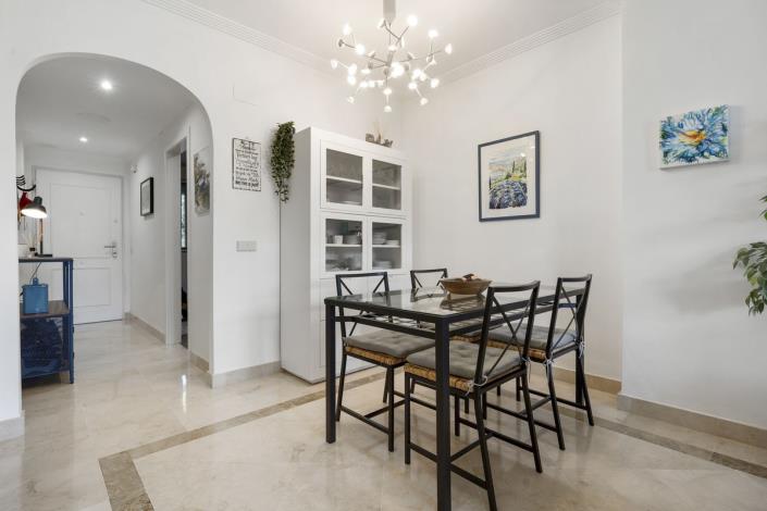 Image No.8-2 Bed Apartment for sale