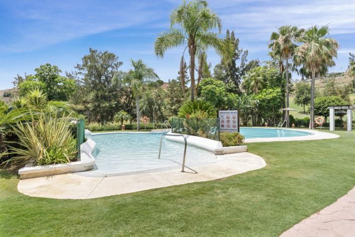 Image No.17-2 Bed Apartment for sale