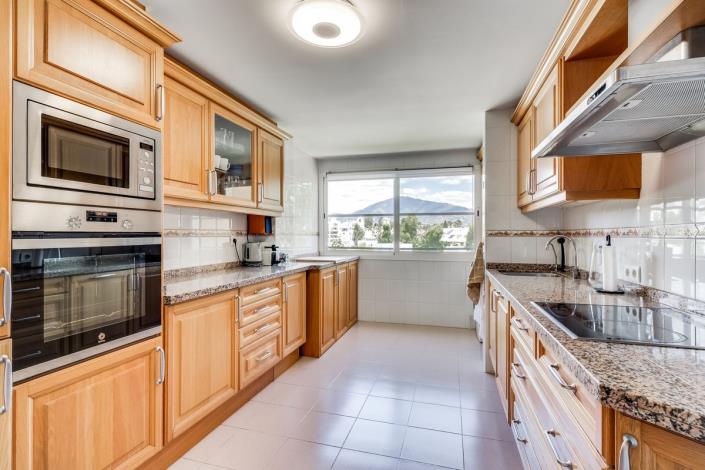 Image No.9-2 Bed Apartment for sale