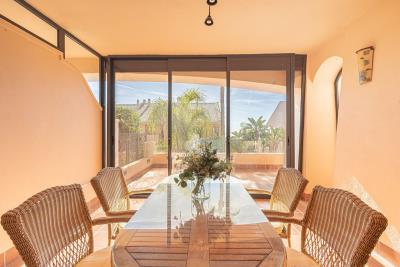 8-e64a9055bba3e77ac8aca3b893cdf826