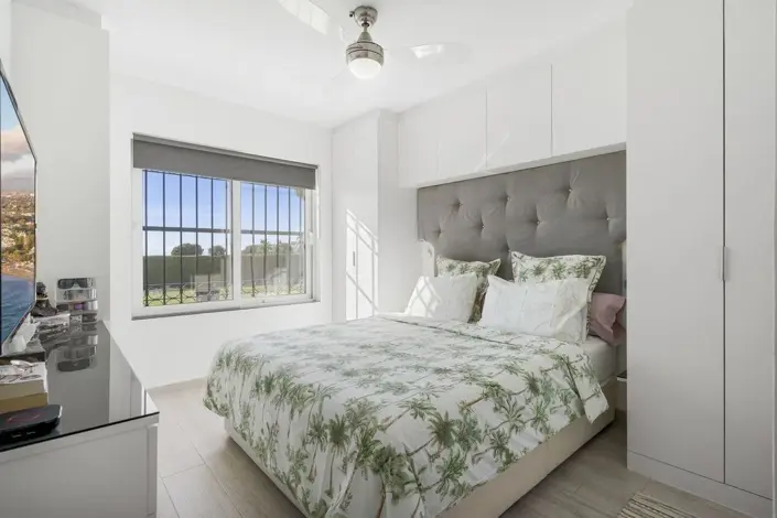 Image No.9-2 Bed Apartment for sale