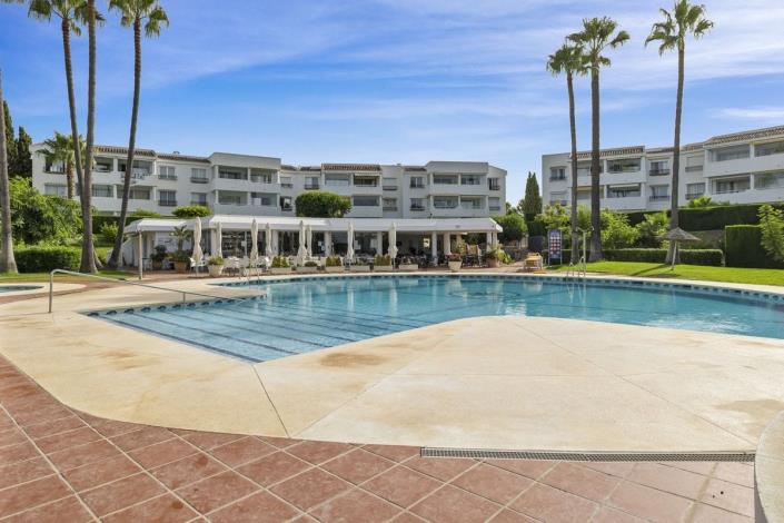 Image No.14-2 Bed Apartment for sale