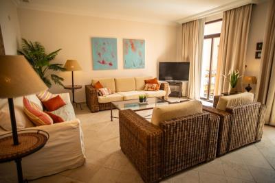 3-e898b2bb2a2fdfd06d2c39894dce8316