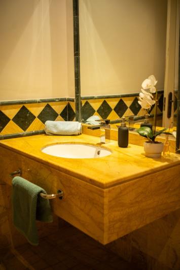 Image No.19-2 Bed Apartment for sale