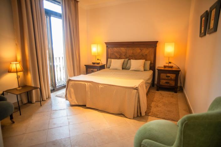 Image No.20-2 Bed Apartment for sale