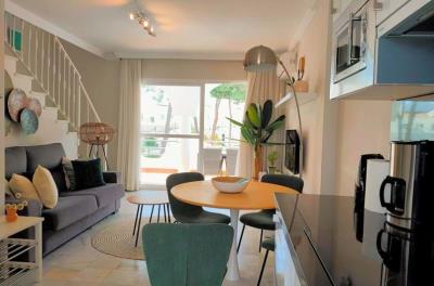 42bf2ee4-2b3a-4b3b-9c11-610c778cea13