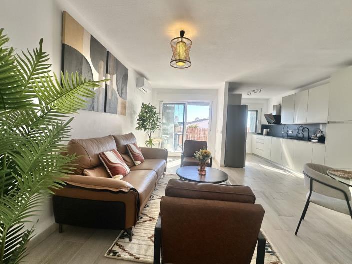 Image No.9-2 Bed Apartment for sale