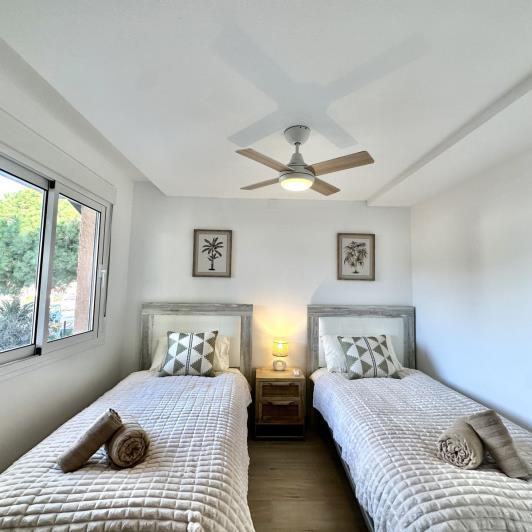 Image No.17-2 Bed Apartment for sale