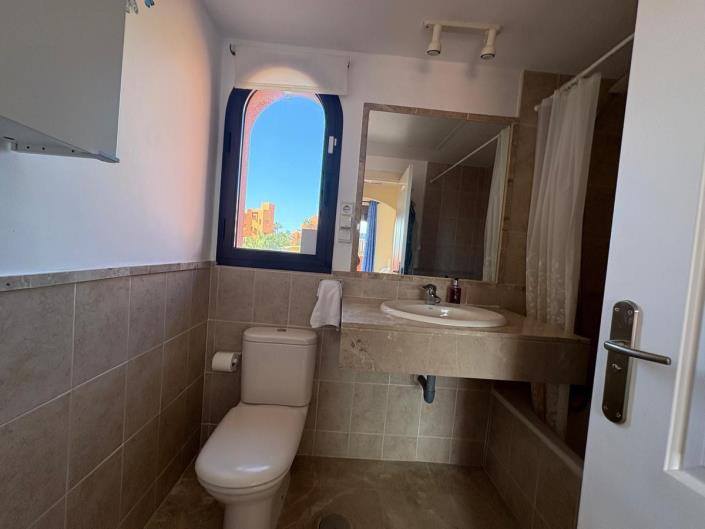 Image No.21-Appartement de 2 chambres à vendre à Estepona