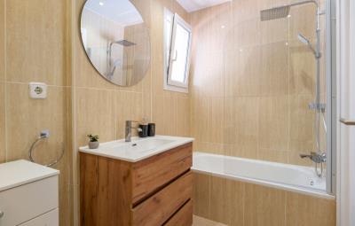 8-e64a9055bba3e77ac8aca3b893cdf826