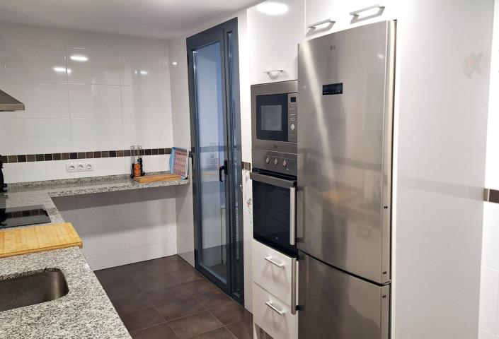 Image No.8-Appartement de 2 chambres à vendre à Estepona