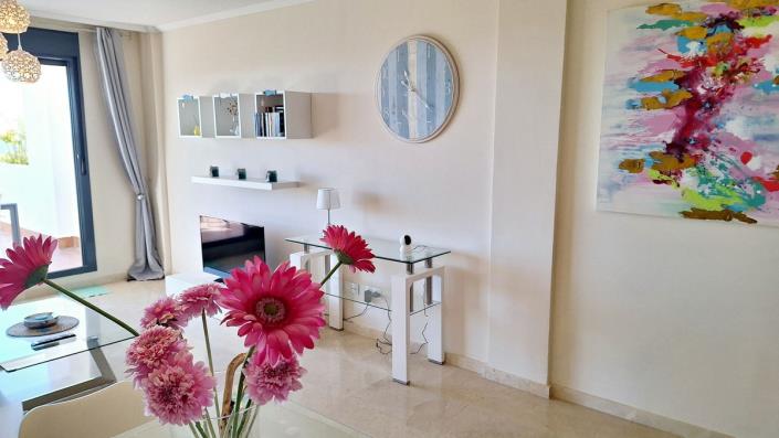 Image No.7-Appartement de 2 chambres à vendre à Estepona