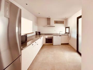 9-467d0cee5b725f3ef65f102a0c2e69c0